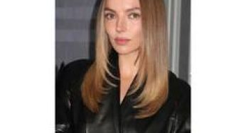 Jodie Comer didn't recognise Hugh Jackman after his dramatic Robin Hood transformation in 'The Death of Robin Hood'