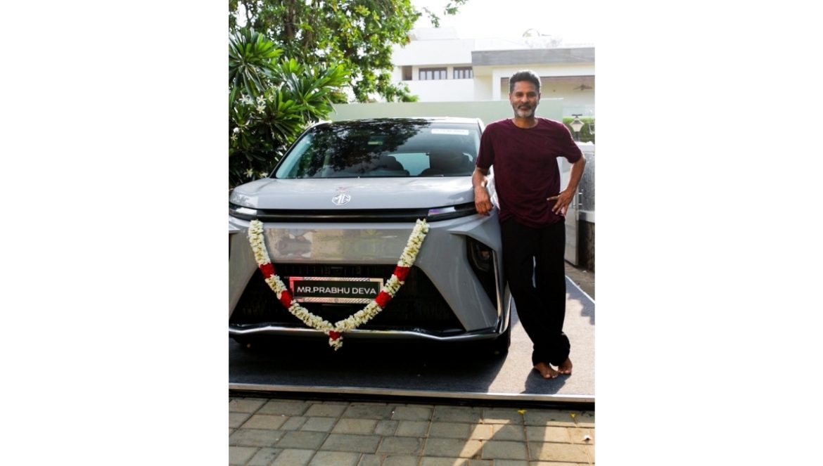 Prabhu Deva Welcomes the MG M9 – Presidential Limousine by MG SELECT