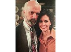 Actor Courtney Cox pays tribute to late director Jimmy Burrows, calls him "egoless"