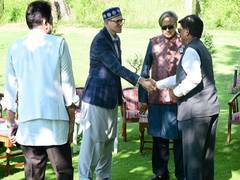 Jammu and Kashmir CM Omar Abdullah discusses key issues with Parliamentary panel led by Shashi Tharoor