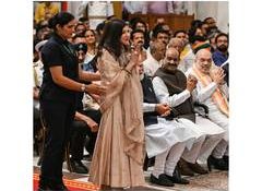 "I am well and progressing positively": Alka Yagnik reassures fans after viral wheelchair appearance at Padma Awards
