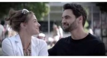 Lili Reinhart, Tom Bateman turn fake dating to real romance in 'The Love Hypothesis' teaser