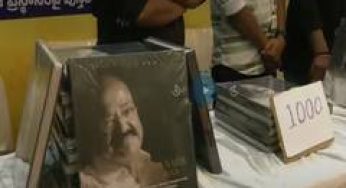 Venkaiah Naidu's biography in Telugu, 'Venkayya Nayakudu', launched in Vijayawada; author calls it inspiration