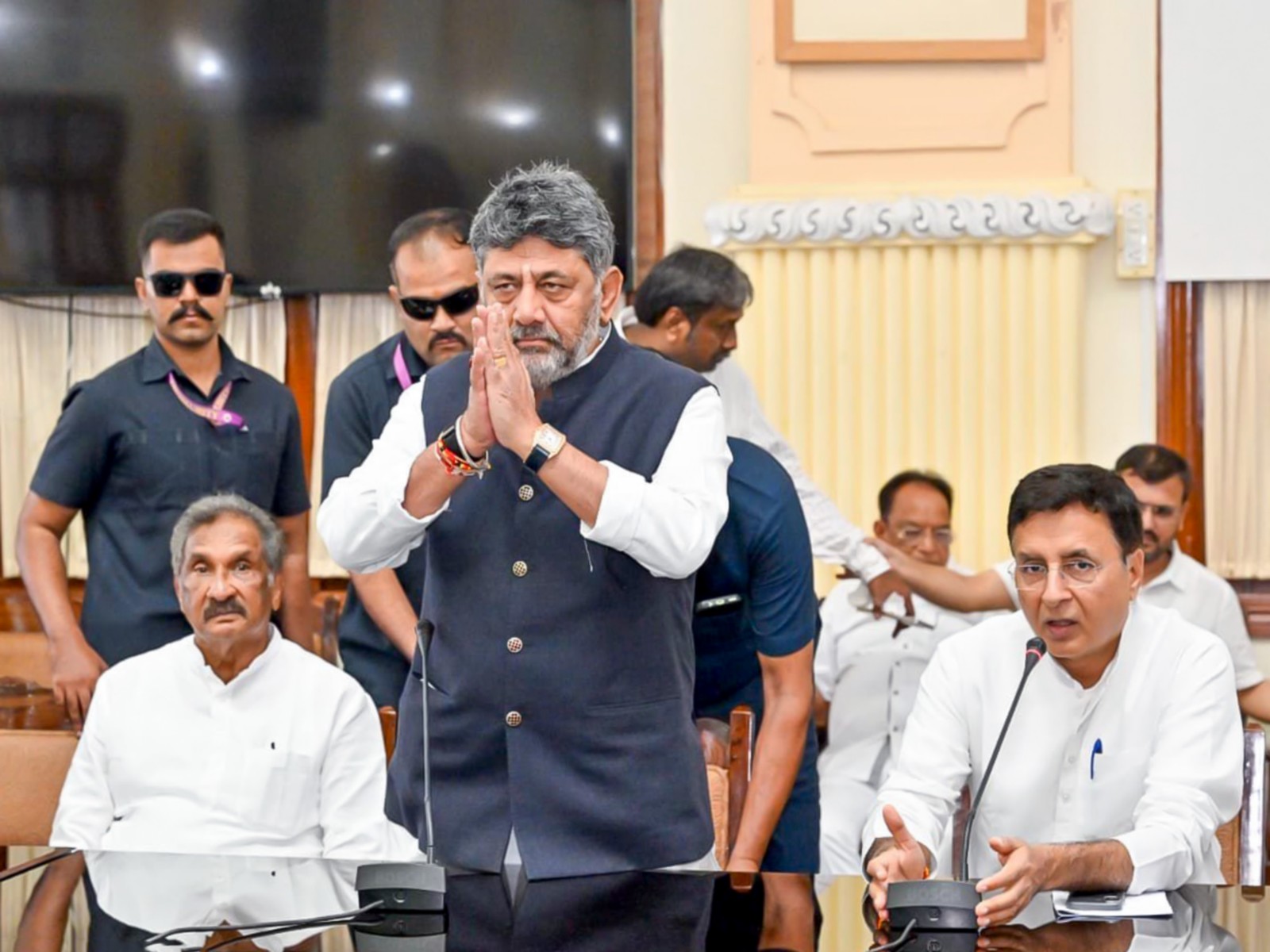Congress dominates with 5-seat victory in Karnataka MLC elections