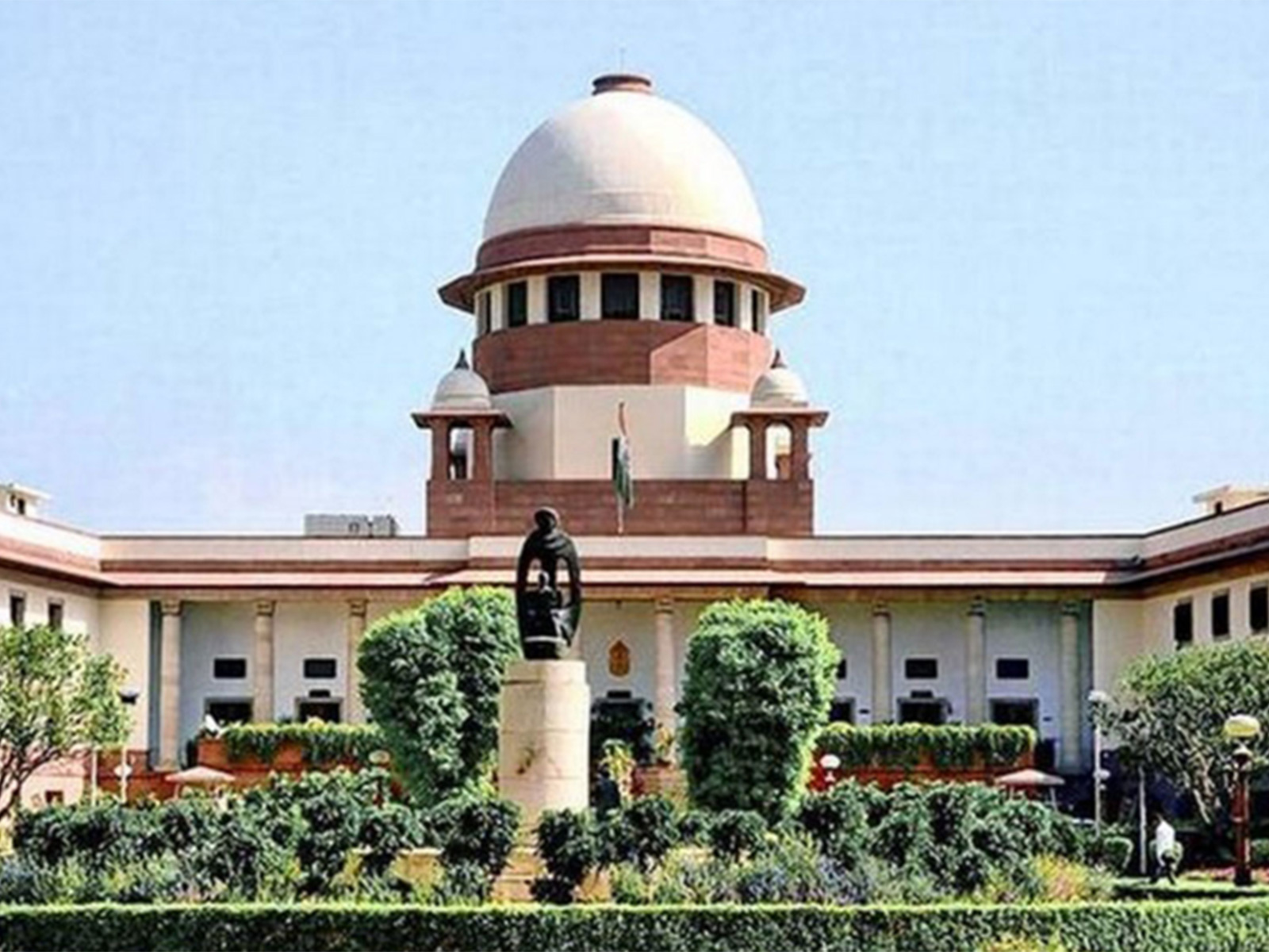 Consensual premarital relationship not a reflection of character, says SC