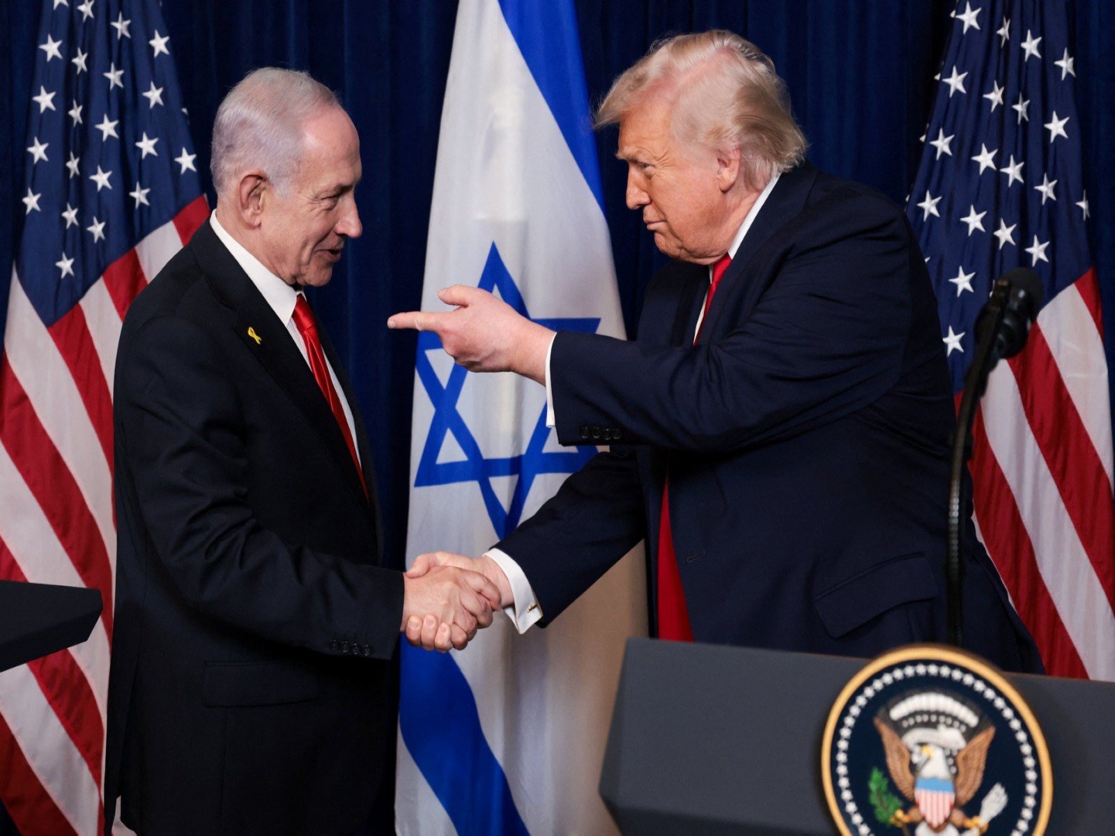 US President Donald Trump with Israeli Prime Minister Benjamin Netanyahu (File photo/Reuters)