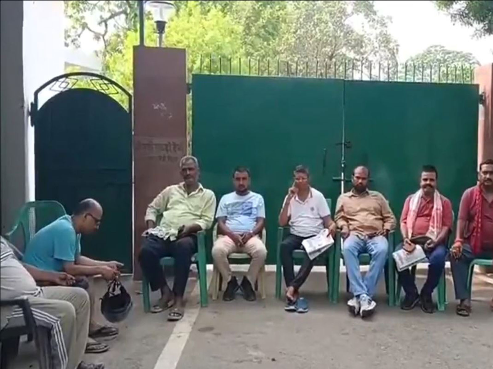 RJD workers guard Rabri Devi residence amid row