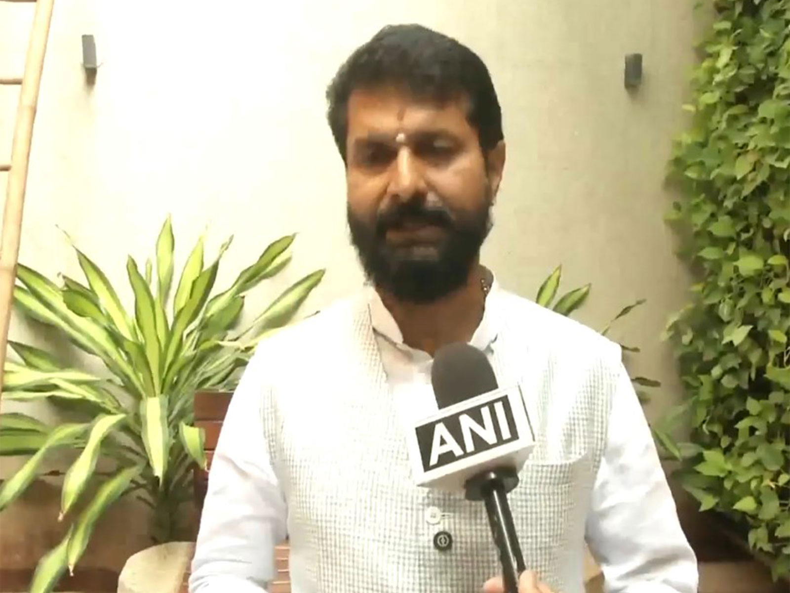 "Urban Naxals have hijacked brains of Congress": BJP's CT Ravi hits back at Priyank Kharge over RSS registration row