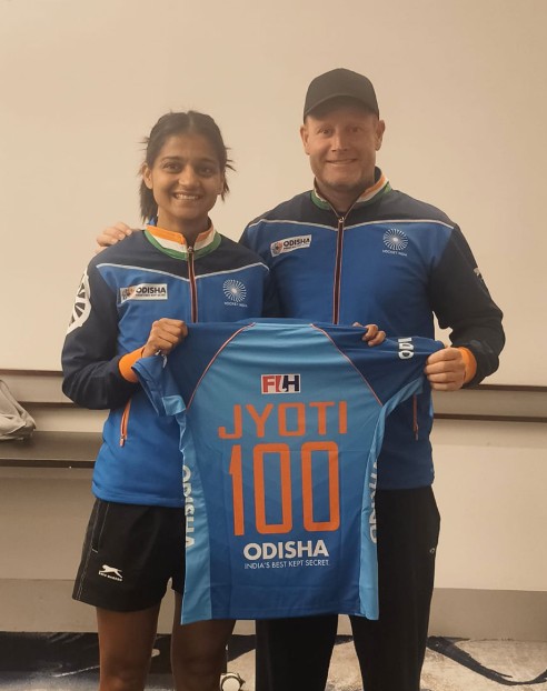 Hockey India congratulates Jyoti on 100 international caps