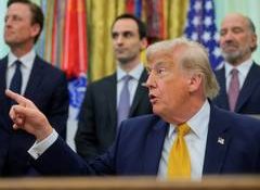 US President says Micron announced investment of USD 250 million in Trump Accounts