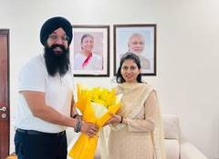 Union MoS Raksha Khadse reviews roadmap for strengthening India's cycling ecosystem with CFI