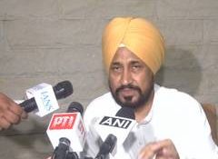 Punjab: Charanjit Channi targets Mann govt over FBI-linked allegations against police inspector; seeks thorough probe