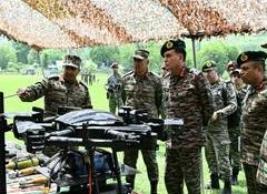 COAS General Dhiraj Seth concludes maiden visit to Northern Command, reviews LoC security