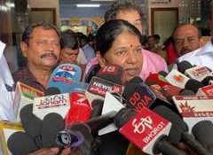 "Act with sense of responsibility, matter currently under probe": Kanimozhi slams CM Vijay over Karur stampede remarks