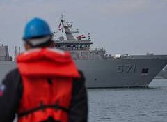 Taiwan detects 5 Chinese naval vessels, 10 official ships operating around its territory