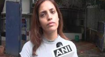 Viral Mumbai model who stopped police van during NEET protest files cyber complaint over online harrasment