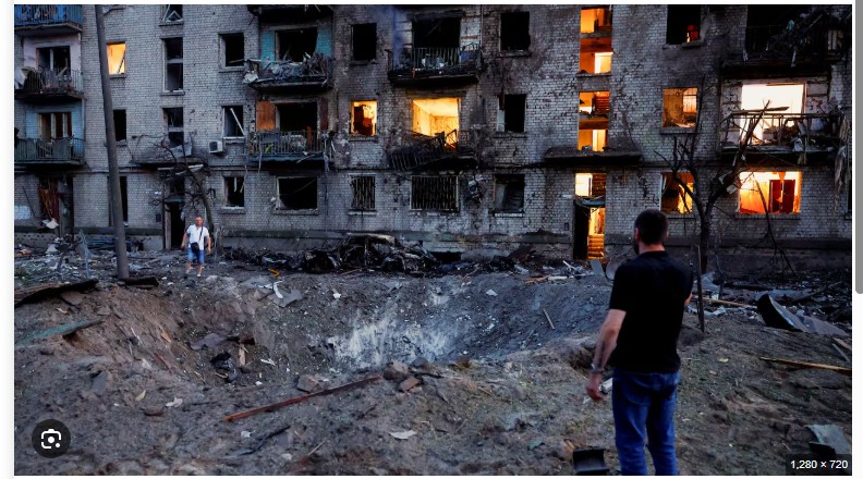 At least 20 killed in Kyiv after Russian strike