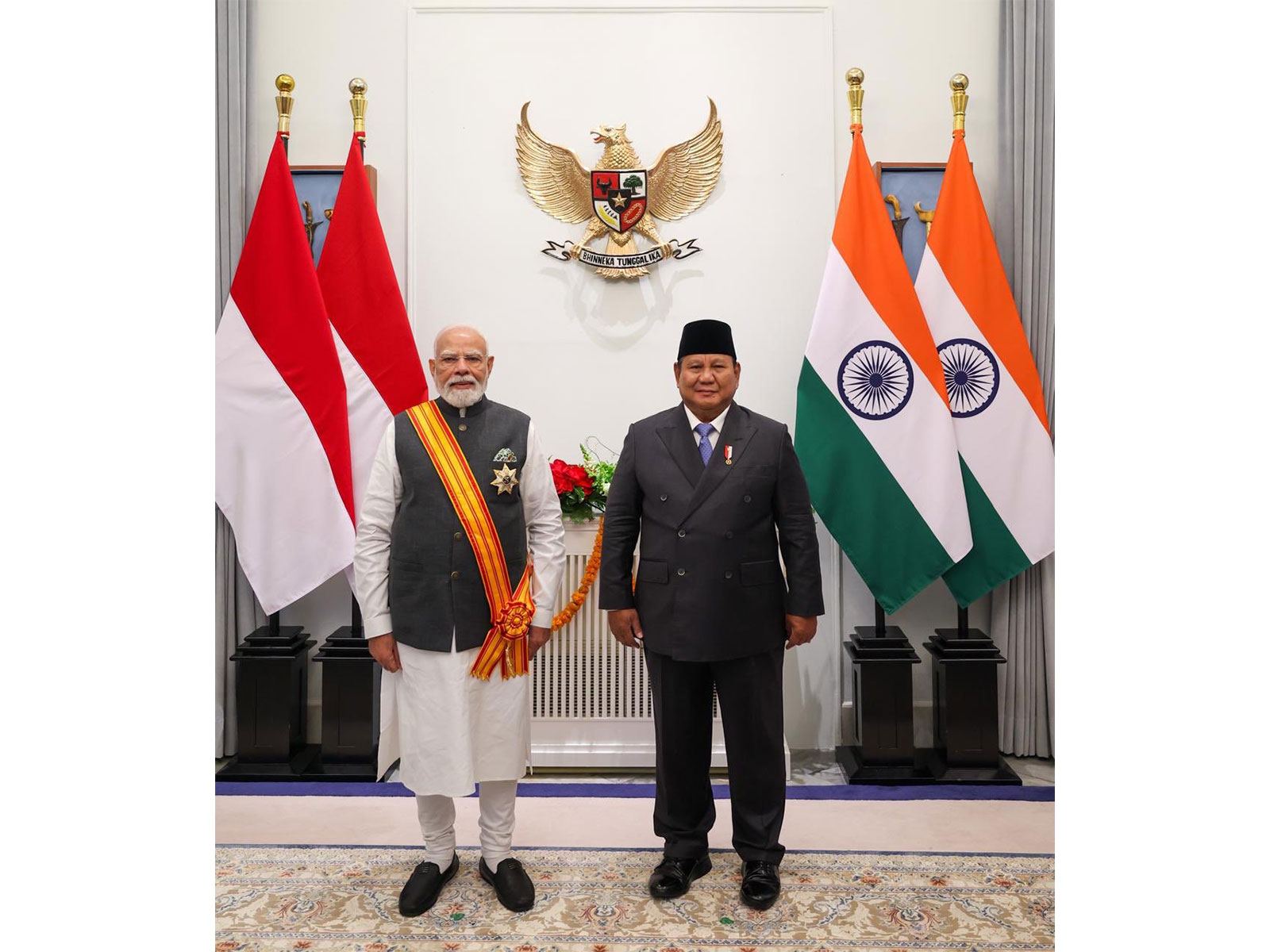 Prime Minister Narendra Modi and Indonesian President Prabowo Subianto (Photo/X@MEAIndia) Prime Minister Narendra Modi and Indonesian President Prabowo Subianto (Photo/X@MEAIndia)