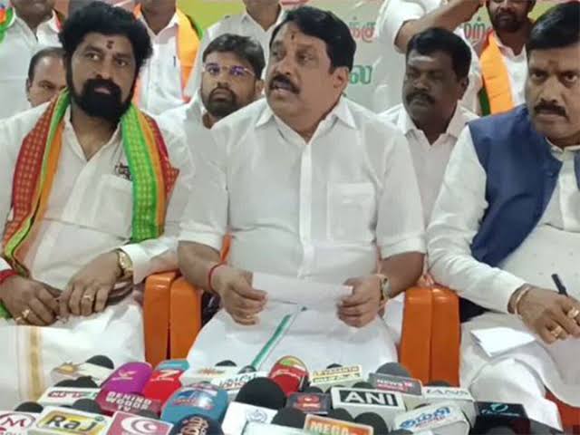 TN BJP Chief alleges horse-trading to secure TVK majority