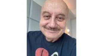 Anupam Kher marks Friendship Day with heartfelt tribute to lifelong bonds, says "a person's true wealth is friends"