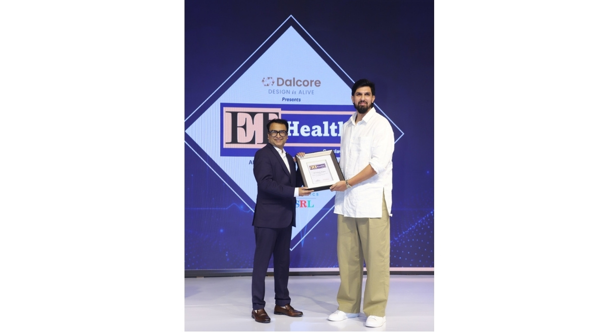 Dr. Praveen Gupta Honoured for Excellence in Neurology at ET Health Conclave 2026