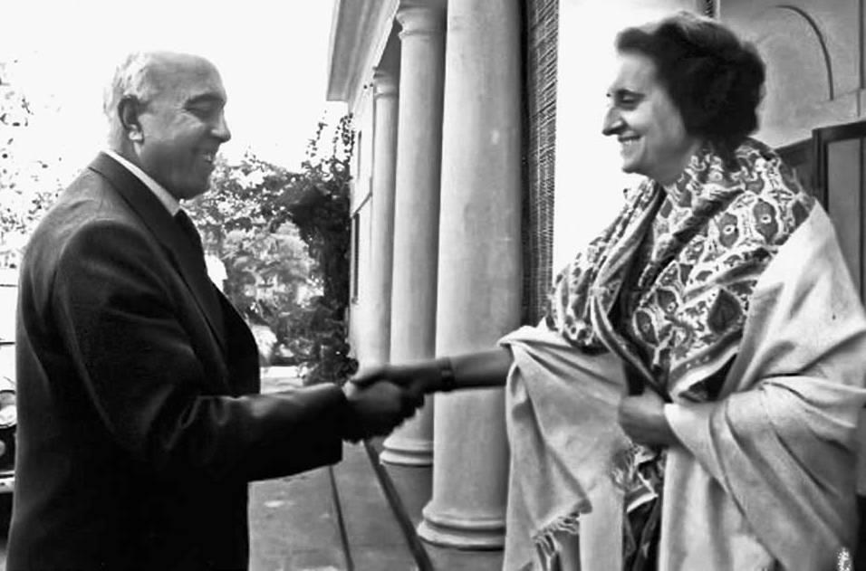 Political developmentsfrom the 1953 dismissal of Sheikh Abdullah to the 1975 Accordreshaped CentreState relations over time Political developmentsfrom the 1953 dismissal of Sheikh Abdullah to the 1975 Accordreshaped CentreState relations over time