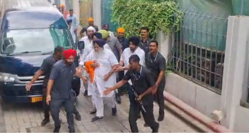 Breaking: Sukhbir Badal attacked in Nanded Sahib, taken to hospital