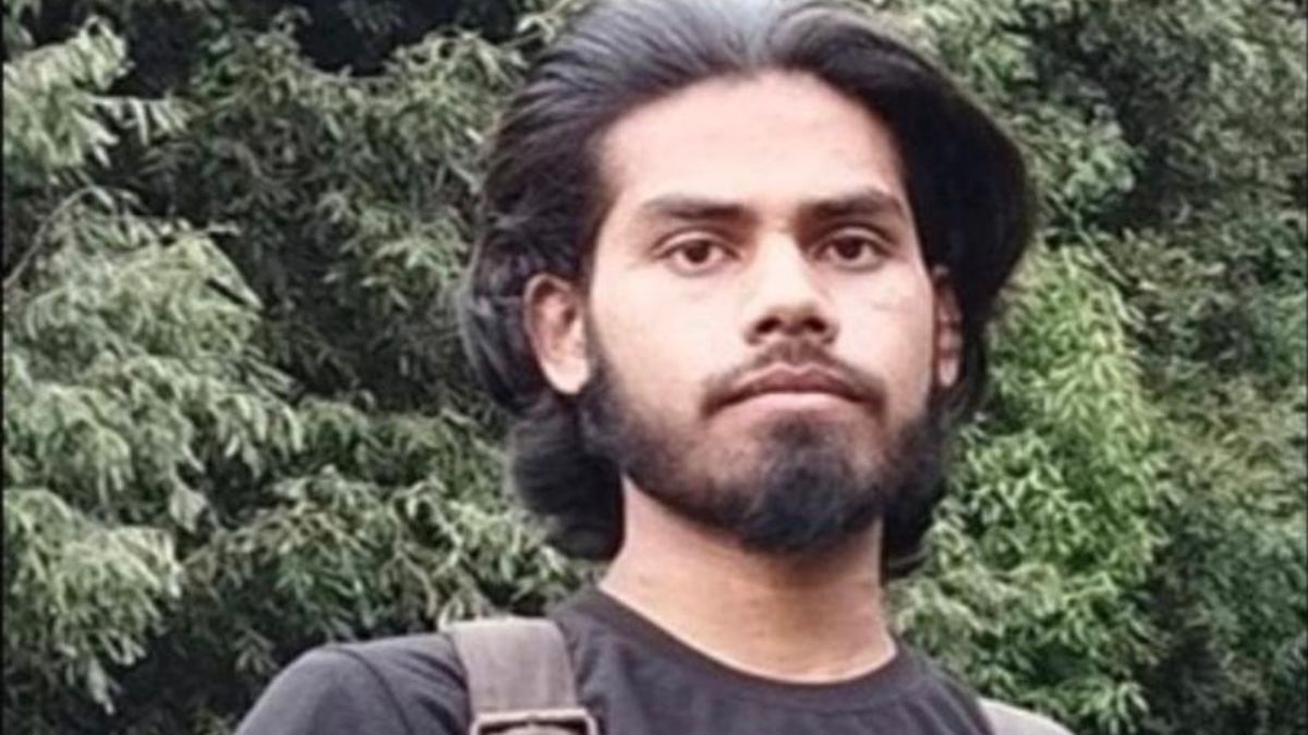 Top Lashkar Commander Killed in Budgam Encounter; Operation Still Underway