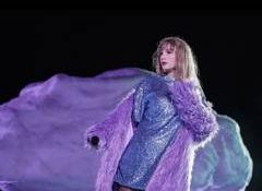 Taylor Swift reflects on “bizarre” fame as she becomes youngest inductee into Nashville Songwriters Hall of Fame