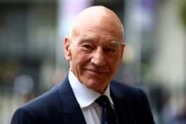 Patrick Stewart, 'X-Men's' Professor Charles Xavier, dies at 86