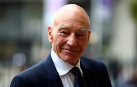 Patrick Stewart, 'X-Men's' Professor Charles Xavier, dies at 86